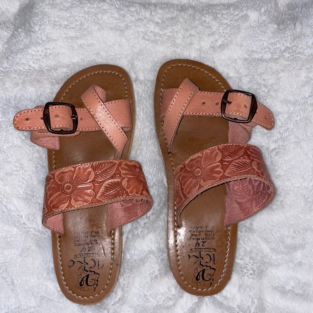 Platform Sandals Pink